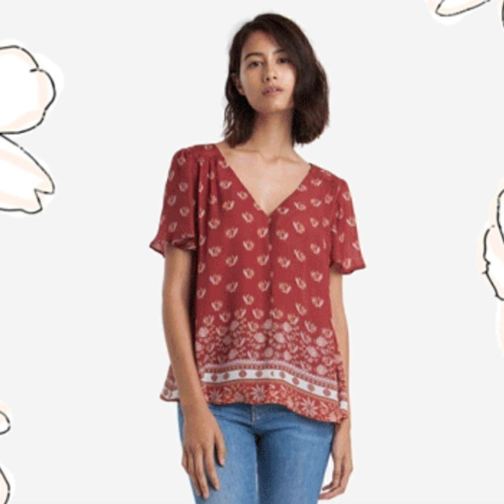 Tucker Chelsea Top Clay Bazaar in Double Georgette Silk Short Sleeves Floral